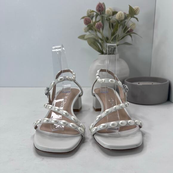 Stuart Weitzman Pearlita 35 Chunky Block Heel Sandal White Women's 8.5B - Picture 5 of 10